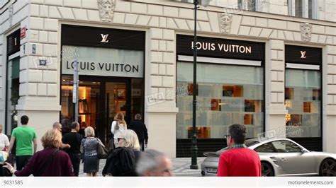 louis vuitton in prague.